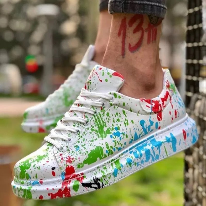 Four seasons camouflage sneakers